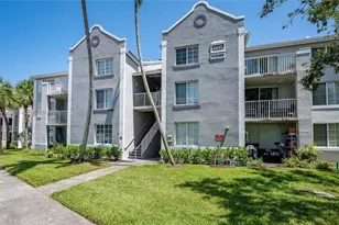 11145 SW 6th St, Pembroke Pines, FL 33025 - Photo 21