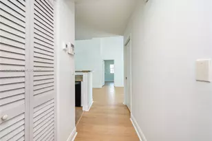 11145 SW 6th St, Pembroke Pines, FL 33025 - Photo 13