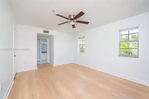 11145 SW 6th St, Pembroke Pines, FL 33025 - Photo 19