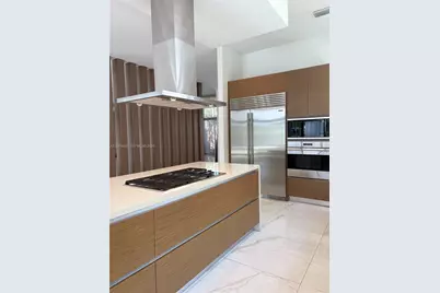 16600 Sunset Way, Weston, FL 33326 - Photo 13