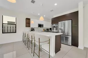 10204 NW 86th St, Doral, FL 33178 - Photo 21