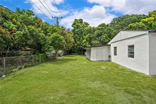 360 NW 179th Terrace, Miami Gardens, FL 33169 - Photo 29