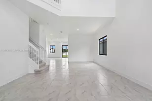 18911 SW 317th Ter, Homestead, FL 33030 - Photo 5