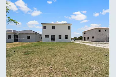 18911 SW 317th Ter, Homestead, FL 33030 - Photo 43