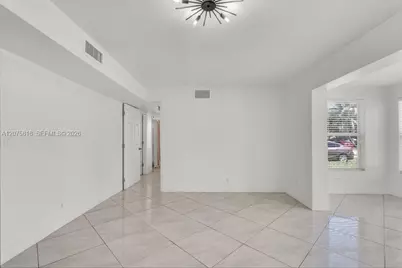 2539 Coolidge St, Hollywood, FL 33020 - Photo 19