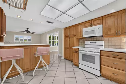 16111 SW 103rd Ct, Miami, FL 33157 - Photo 13