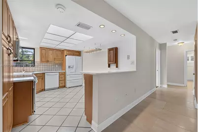 16111 SW 103rd Ct, Miami, FL 33157 - Photo 15