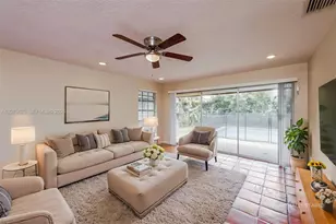 7518 NW 42nd Dr, Coral Springs, FL 33065 - Photo 3