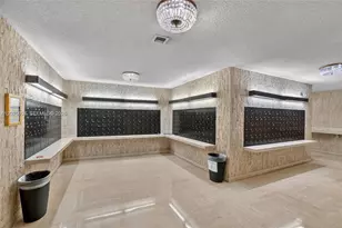 600 Three Islands Boulevard, Hallandale Beach, FL 33009 - Photo 27