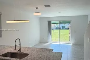 4729 SW 63rd Ln, Davie, FL 33314 - Photo 17