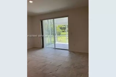 4729 SW 63rd Ln #4, Davie, FL 33314 - Photo 5