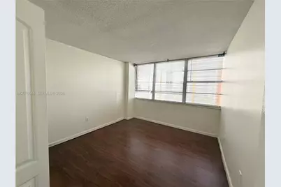 1351 NE Miami Gardens Dr #626E, Miami, FL 33179 - Photo 9