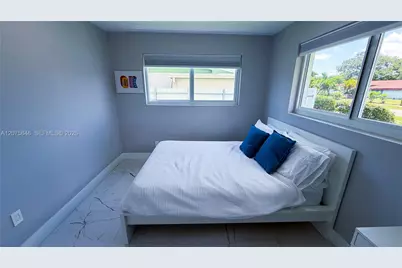 19705 NE 11th Ct #19705, Miami, FL 33179 - Photo 15