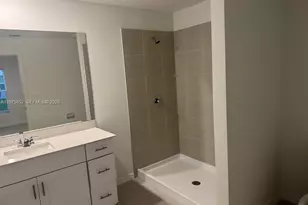 17616 Paradiso Way North Fort Myers, Fort Myers, FL 33917 - Photo 5