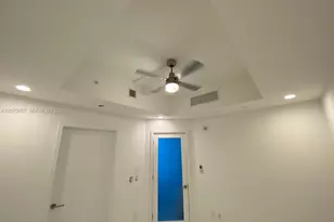 851 NE 1st Ave, Miami, FL 33132 - Photo 19