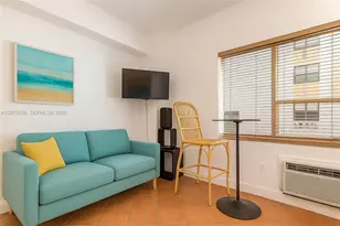 255 W 24th St, Miami Beach, FL 33140 - Photo 5