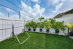 30 NW 56th Ct, Miami, FL 33126 - Photo 13