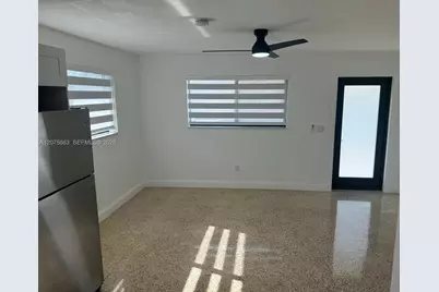 30 NW 56th Ct, Miami, FL 33126 - Photo 23