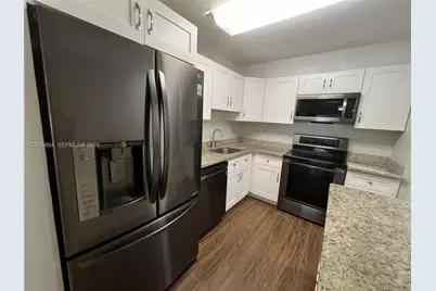 4354 NW 9th Ave #13-1C, Deerfield Beach, FL 33064 - Photo 3