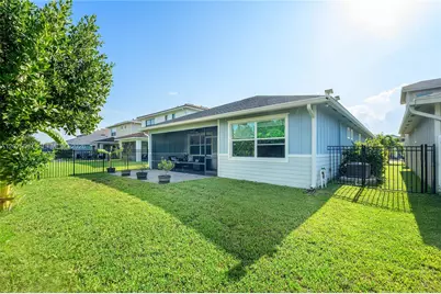 1393 Wandering Willow Way, Loxahatchee, FL 33470 - Photo 25
