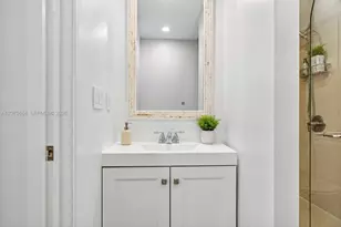 1446 Lenox Ave., Miami Beach, FL 33139 - Photo 15