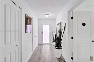 2716 NE 8th St, Hallandale Beach, FL 33009 - Photo 25