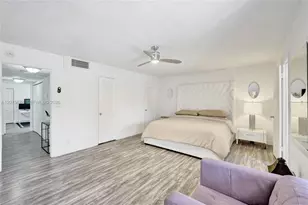 2716 NE 8th St, Hallandale Beach, FL 33009 - Photo 17