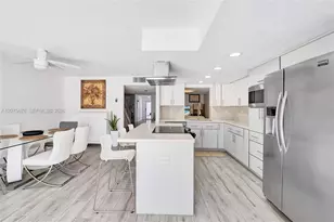 2716 NE 8th St, Hallandale Beach, FL 33009 - Photo 37