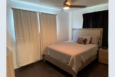 7630 Venetian St, Miramar, FL 33023 - Photo 9