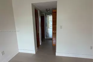 1800 NW 24th Ave, Miami, FL 33125 - Photo 9