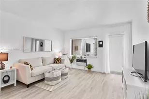 641 Espanola Way, Miami Beach, FL 33139 - Photo 21