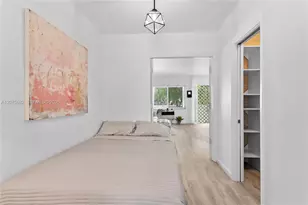 641 Espanola Way, Miami Beach, FL 33139 - Photo 5
