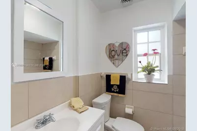 88 NW 85th St #1, Miami, FL 33150 - Photo 17