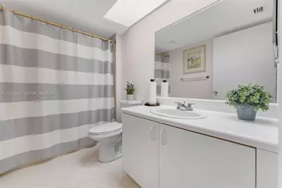 850 SW 138th Ave #213D, Pembroke Pines, FL 33027 - Photo 45