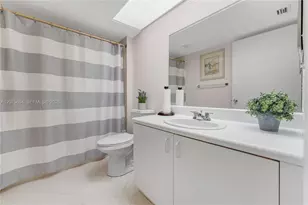 850 SW 138th Ave, Pembroke Pines, FL 33027 - Photo 45