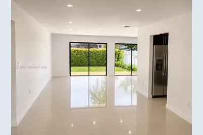 13255 NW 8th St #13255, Miami, FL 33182 - Photo 5