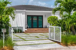 8834 Abbott Ave, Surfside, FL 33154 - Photo 3