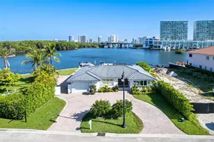 333 Atlantic Ave, Sunny Isles Beach, FL 33160 - Photo 29