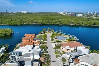 333 Atlantic Ave, Sunny Isles Beach, FL 33160 - Photo 39