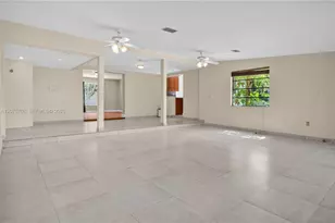 8775 SW 53rd Ct, Miami, FL 33143 - Photo 25
