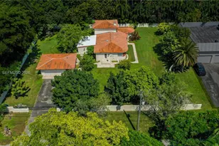 8775 SW 53rd Ct, Miami, FL 33143 - Photo 3