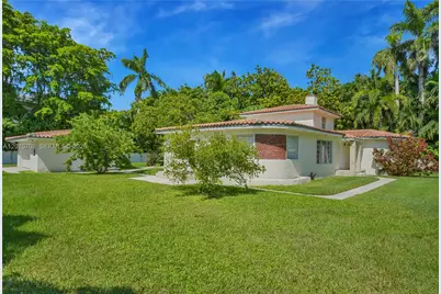 8775 SW 53rd Ct #REAR, Miami, FL 33143 - Photo 11