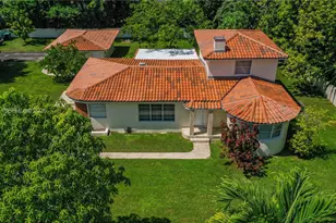 8775 SW 53rd Ct, Miami, FL 33143 - Photo 1