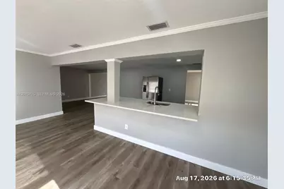 9401 NW 20th St, Pembroke Pines, FL 33024 - Photo 5