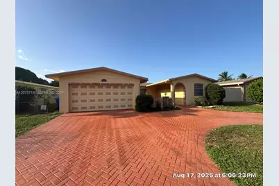9401 NW 20th St, Pembroke Pines, FL 33024 - Photo 1