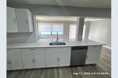 9401 NW 20th St, Pembroke Pines, FL 33024 - Photo 7
