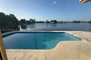 9401 NW 20th St, Pembroke Pines, FL 33024 - Photo 13