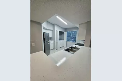 9615 NW 1st Ct #10-301, Pembroke Pines, FL 33024 - Photo 5