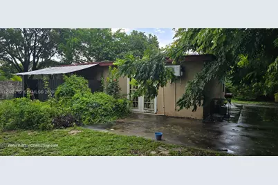 759 S Biscayne River Dr, Miami, FL 33169 - Photo 9