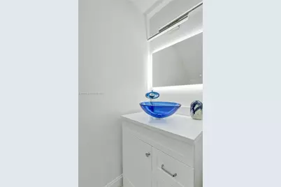 2001 Barcelona Ter, Margate, FL 33063 - Photo 27